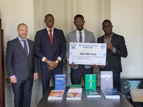 WhatsApp Image 2023-03-07 at 16.07.06 (1)